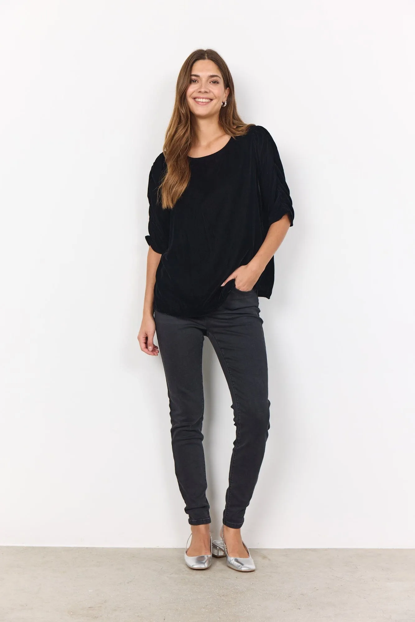 Nicole Blouse in Black